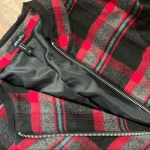 Women’s plaid wool/like blazer